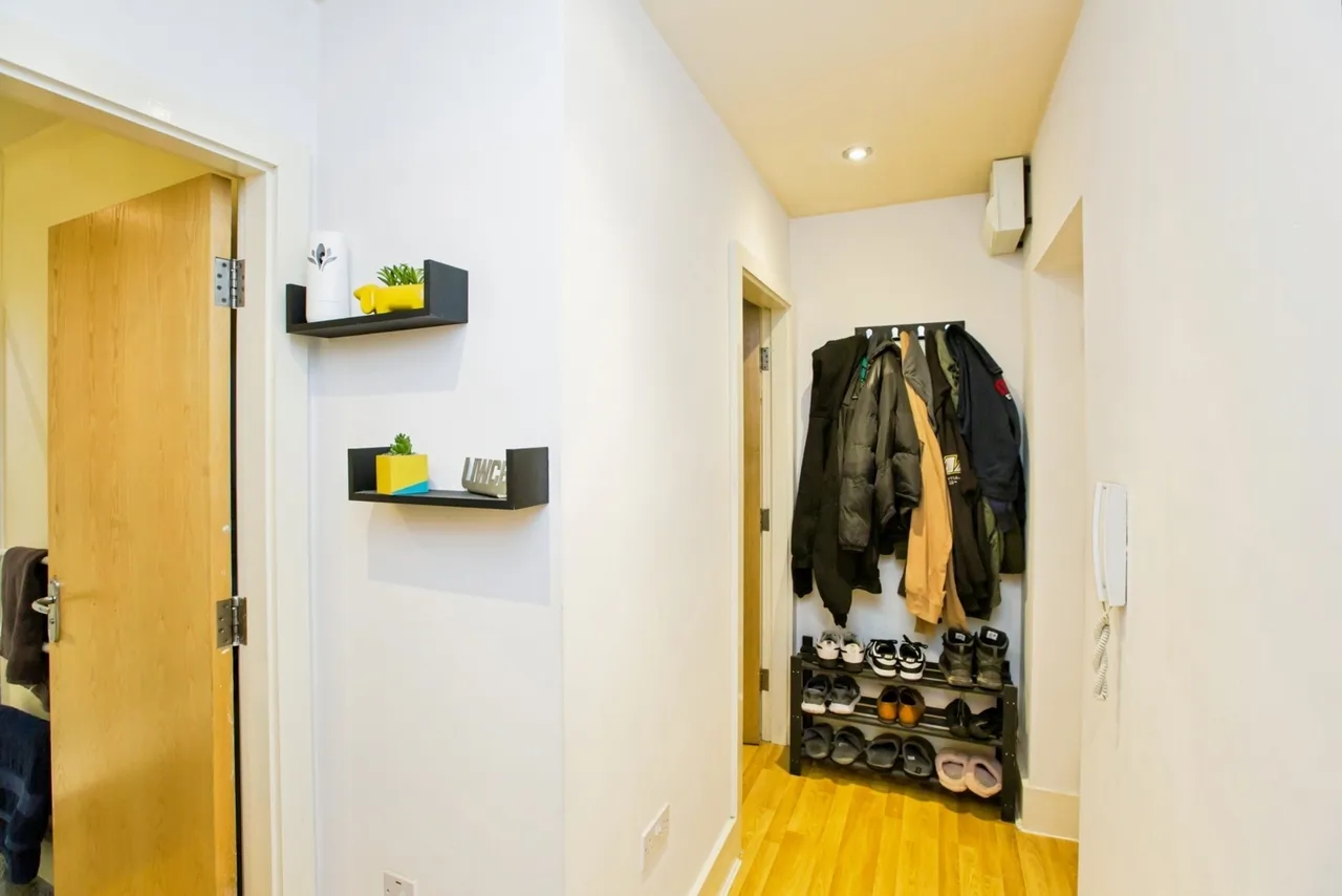 Crossley Street, Halifax, West Yorkshire, HX1, photo 9