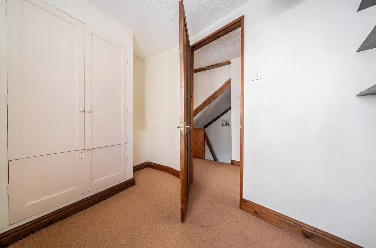 Vicarage Street, Warminster, BA12, photo 13