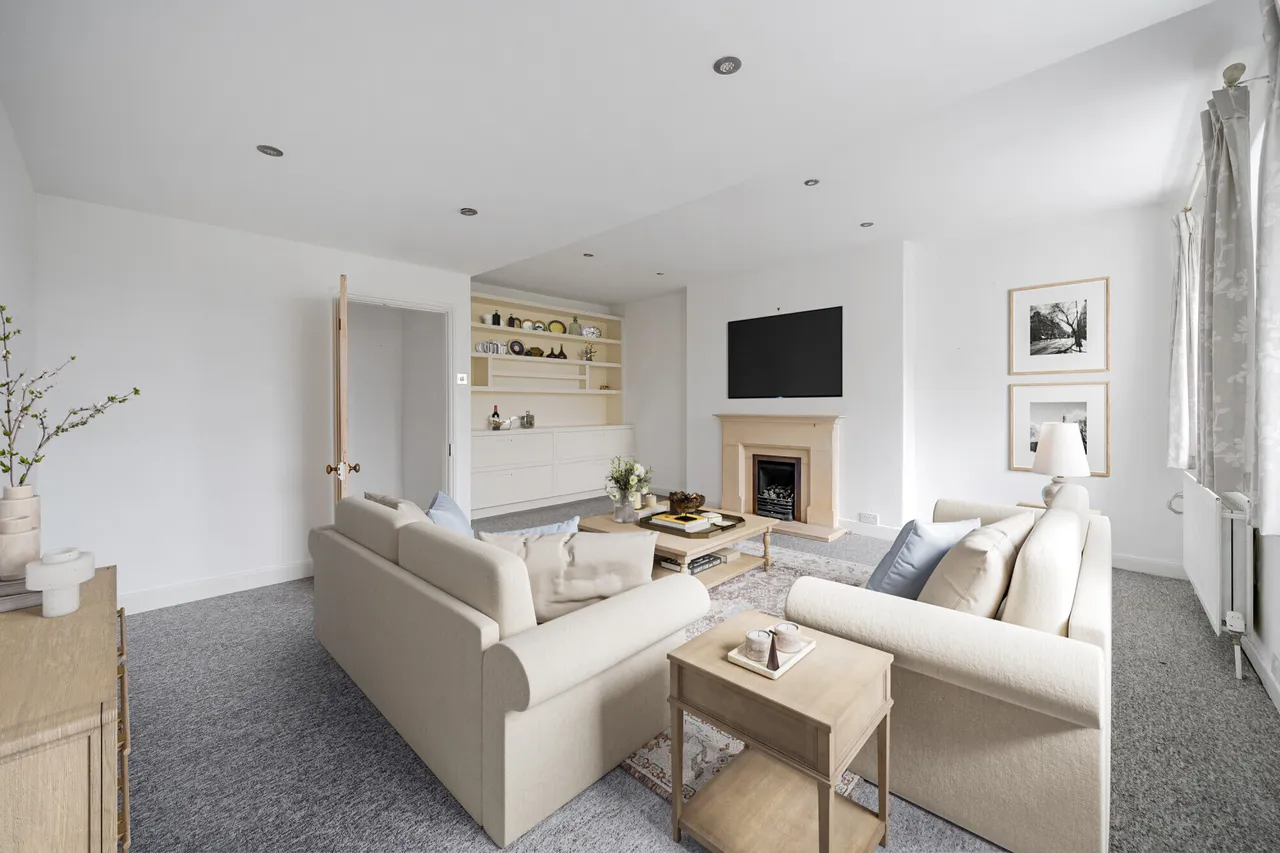 West Mall, Bristol, BS8, photo 7