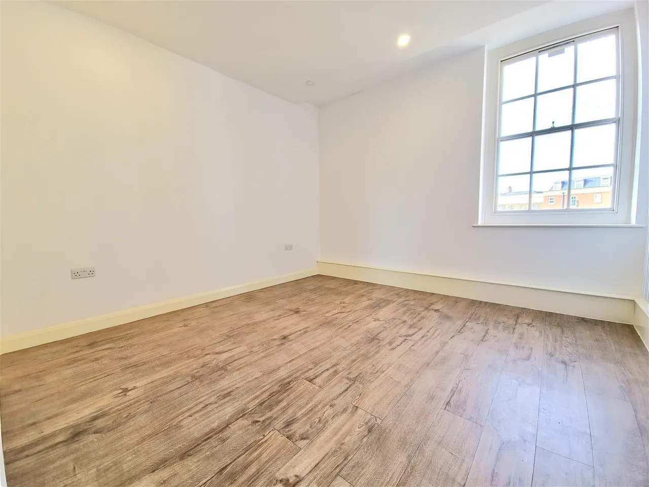 Canterbury Road, Margate, Kent CT9 5FH, photo 10