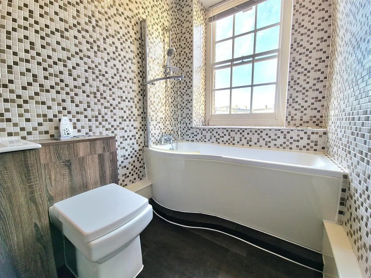 Canterbury Road, Margate, Kent CT9 5FH, photo 13