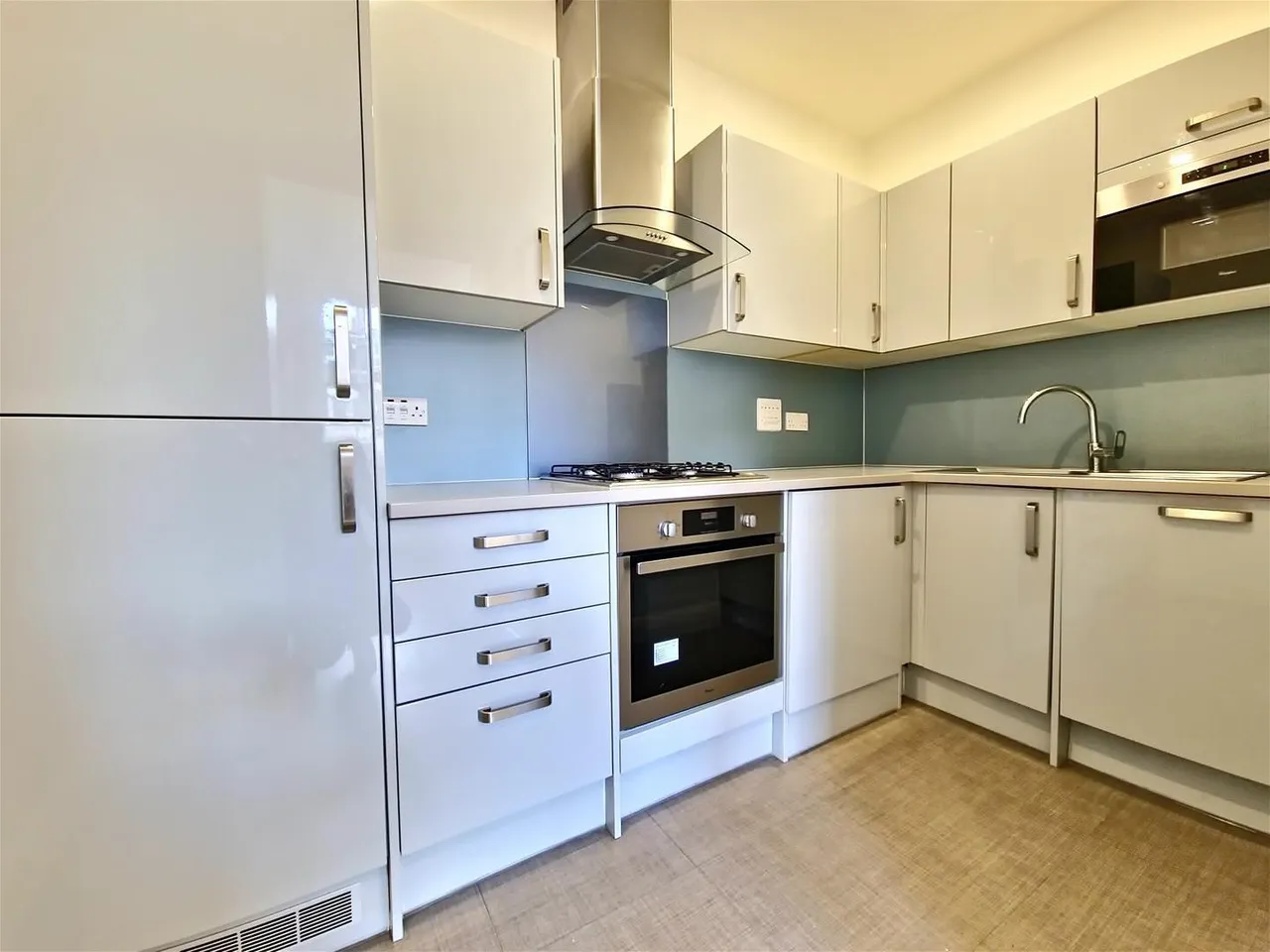 Canterbury Road, Margate, Kent CT9 5FH, photo 5