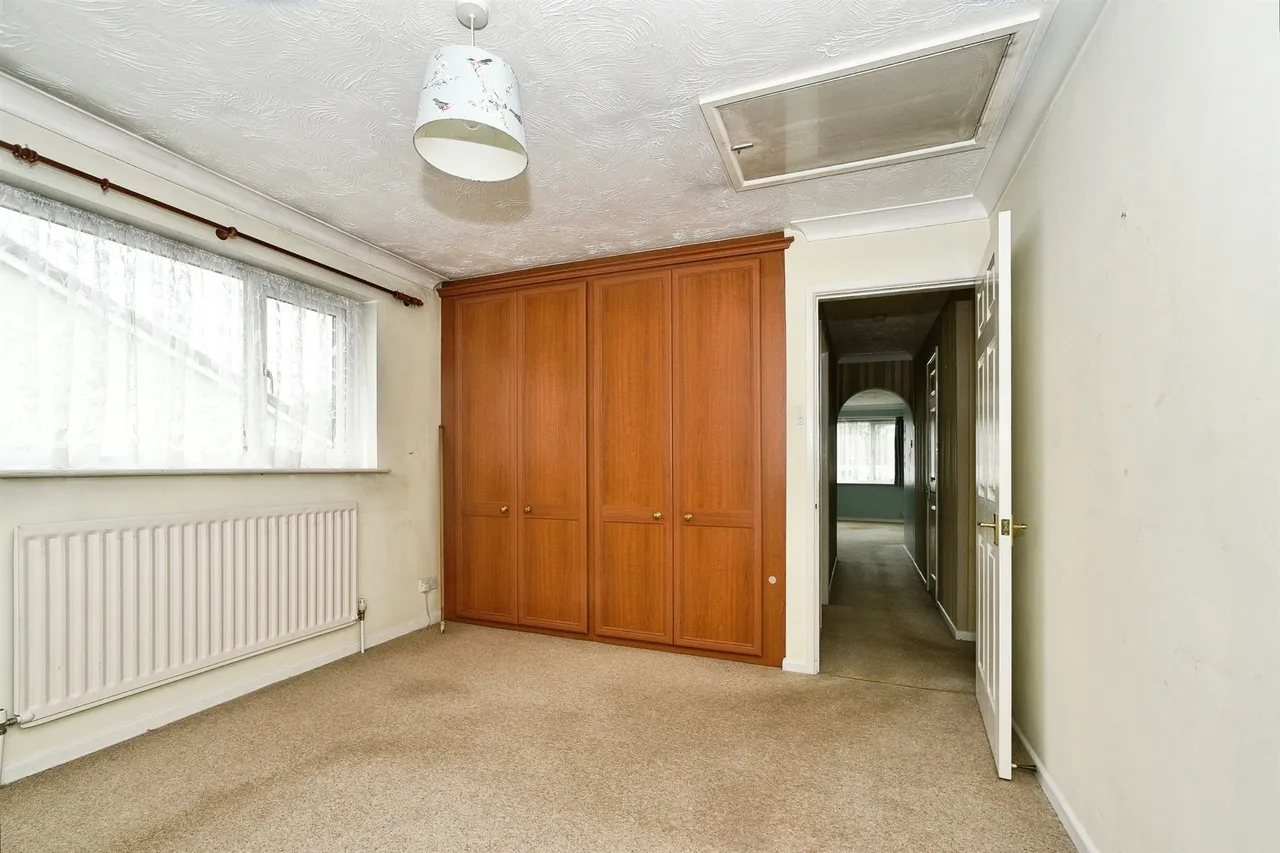 Keevil Avenue, Calne, photo 11