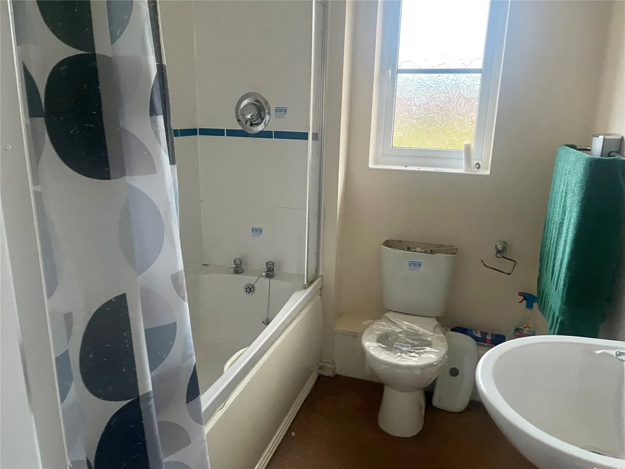 Lily Drive, Stoke-on-Trent, Staffordshire, ST6, photo 5