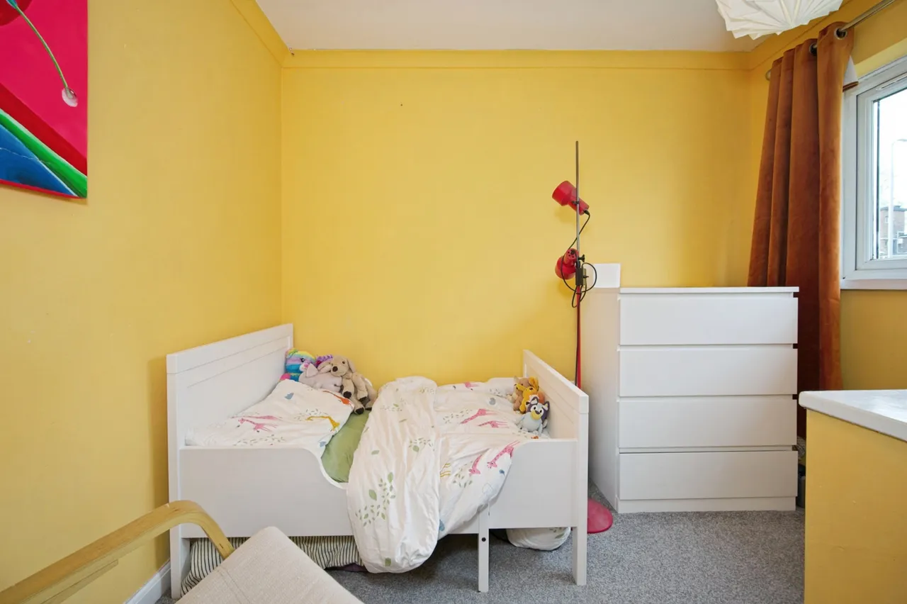 Brynglas Drive, NEWPORT, Gwent, NP20, photo 14