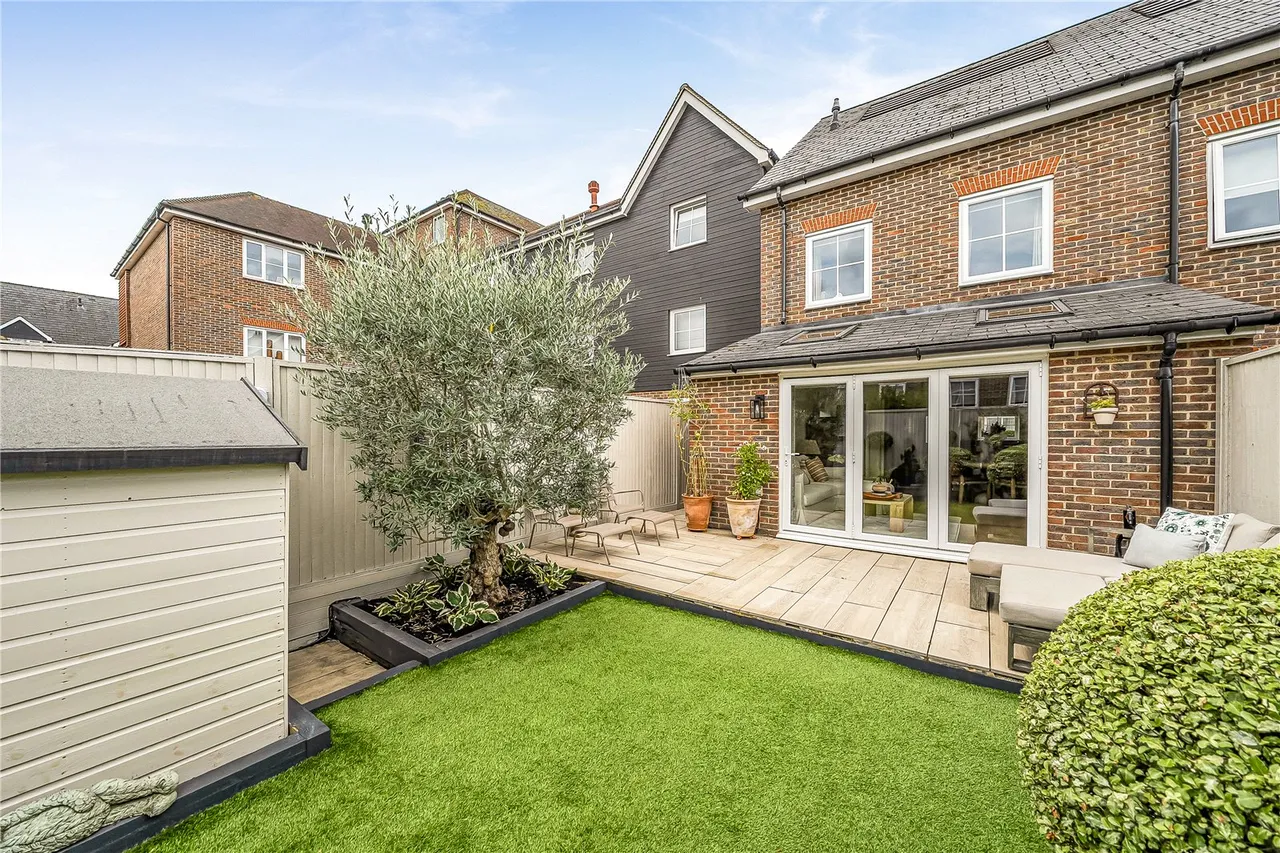 Campion Square, Dunton Green, Sevenoaks, Kent, TN14 5FH, photo 14