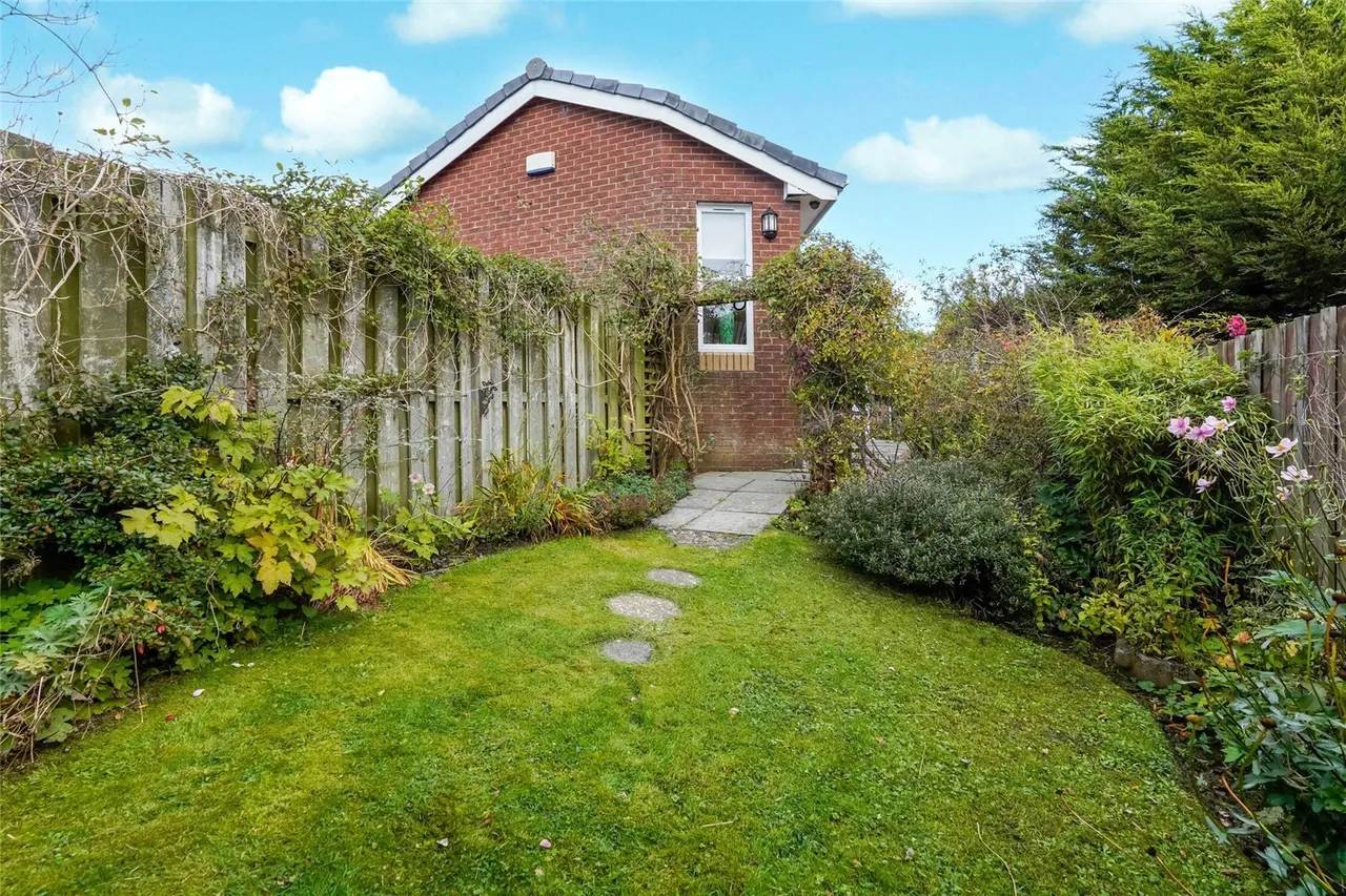 Clanranald Place, Falkirk, FK1, photo 21