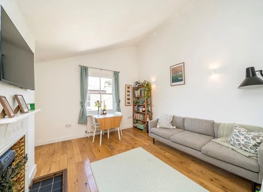 East Dulwich Road, East Dulwich, SE22, photo 2