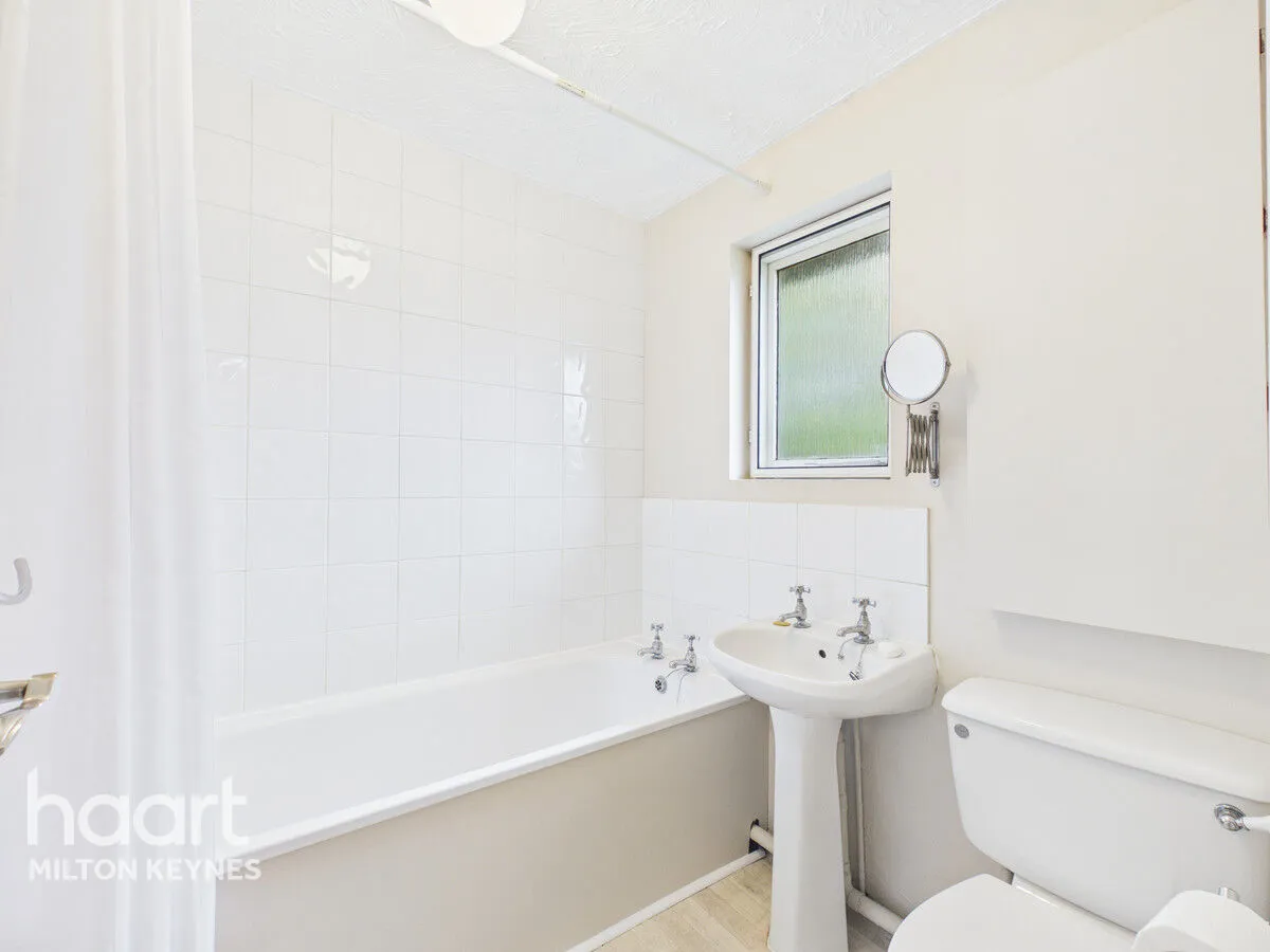 Kemble Court, Downhead Park, MK15, photo 12