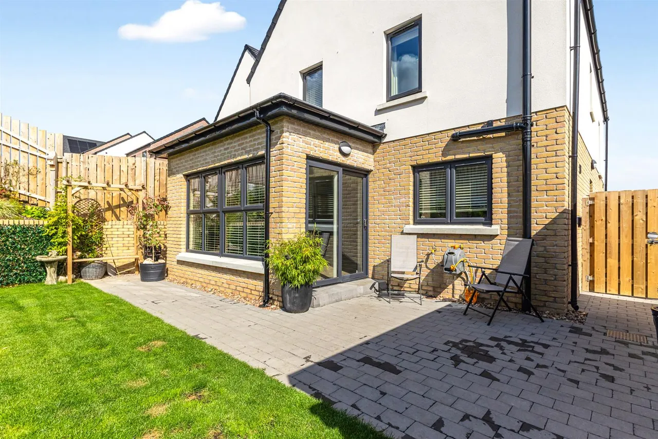 Little Enler Place, comber, BT23, photo 29