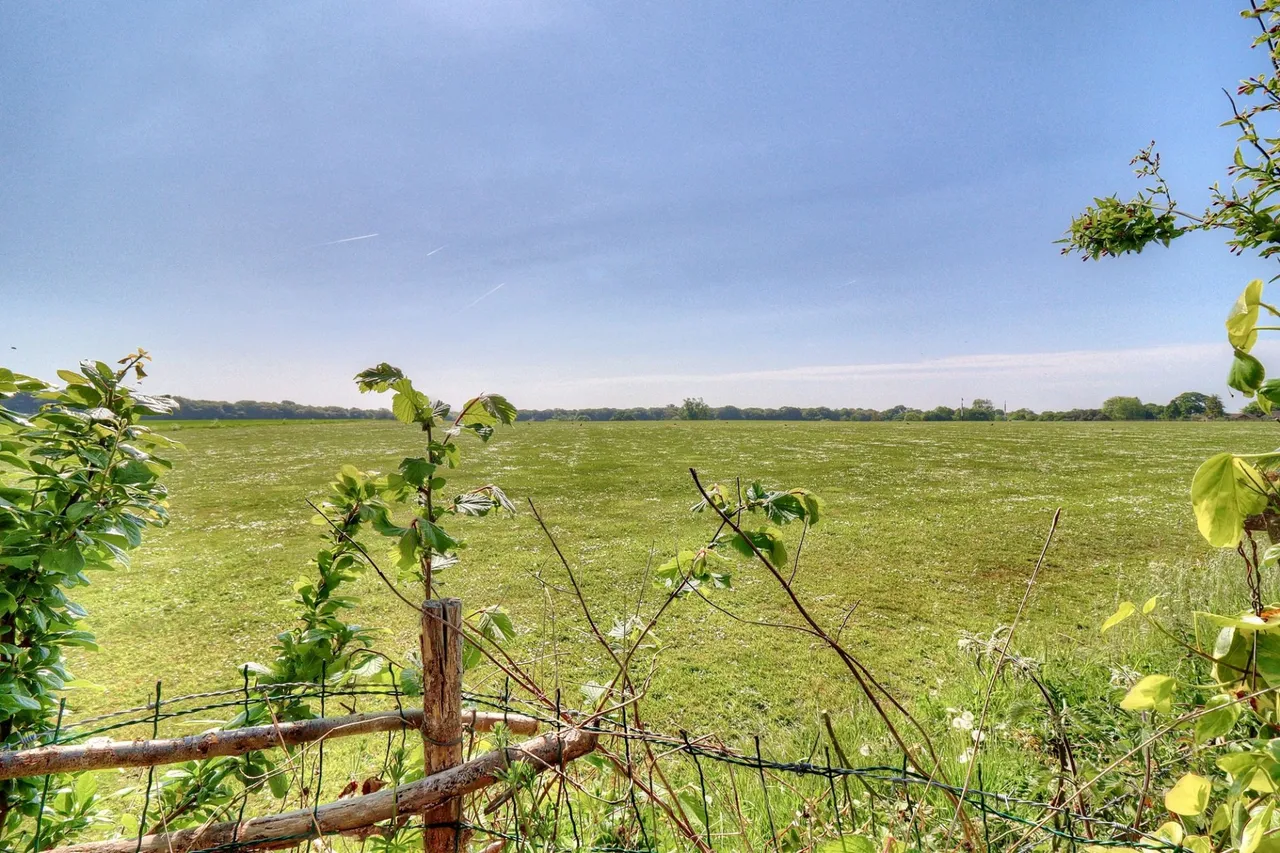 New Road, Stokenchurch, HP14, photo 7