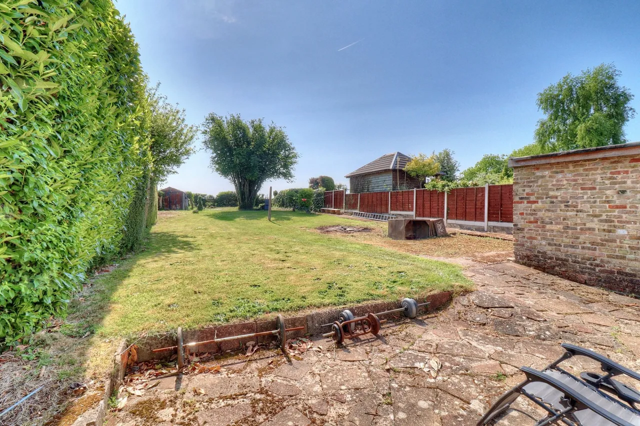 New Road, Stokenchurch, HP14, photo 2