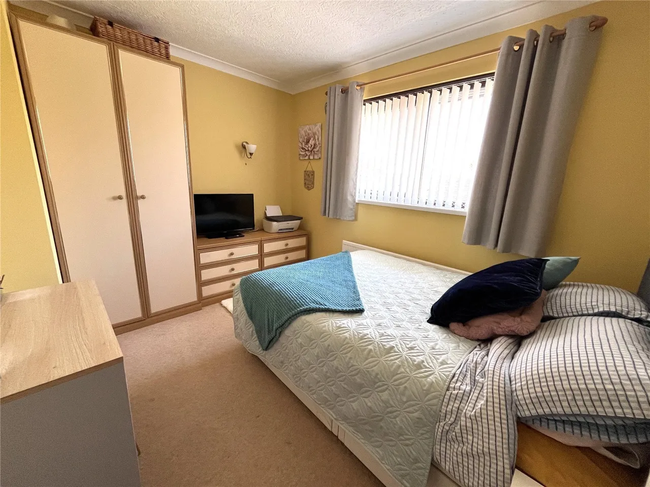 Glenview Avenue, Pembroke Dock, SA72, photo 14