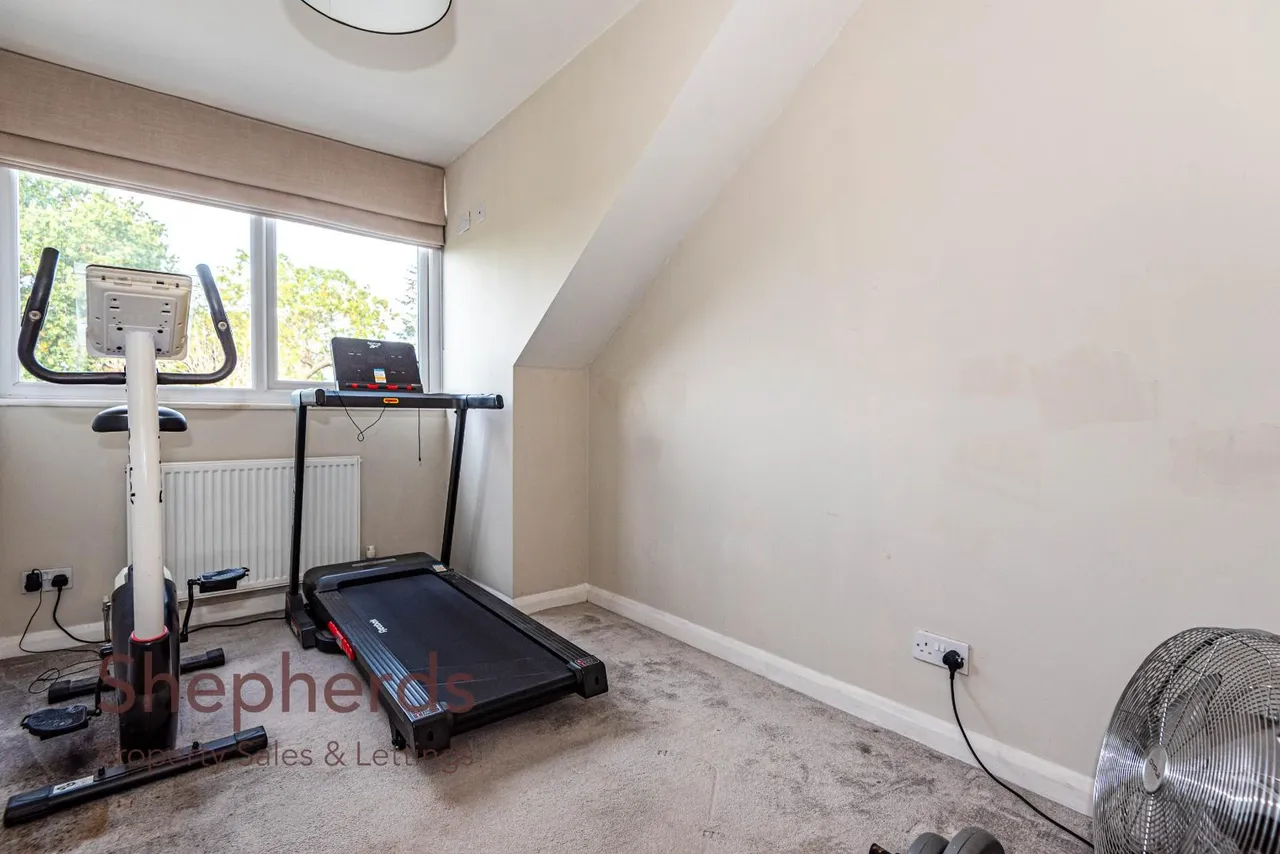 Tatsfield Avenue, Nazeing, EN9, photo 15