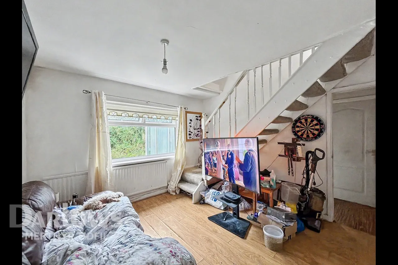 Salisbury Close, Merthyr Tydfil, photo 21