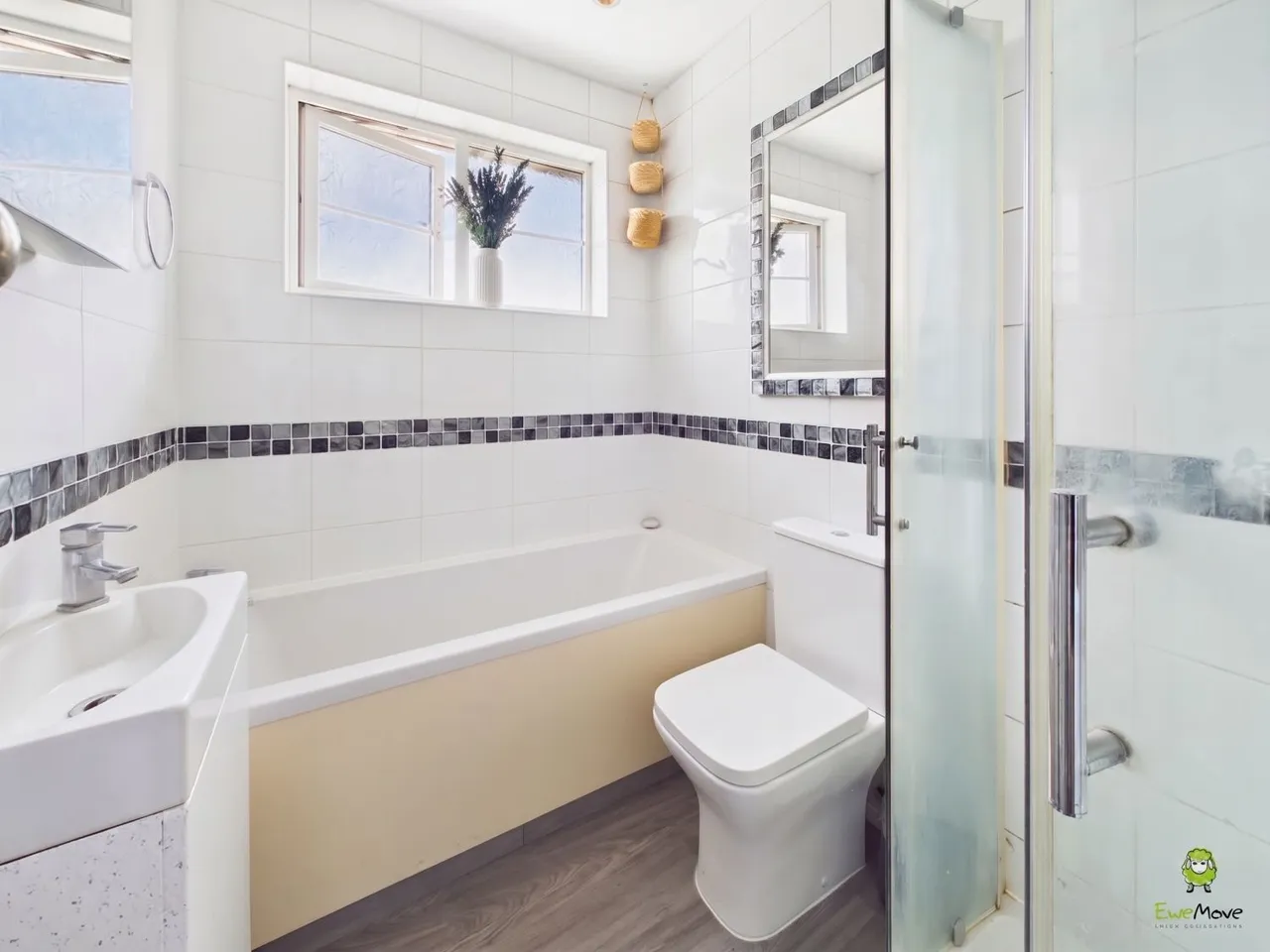 Harlington Road, Bexleyheath, DA7, photo 17