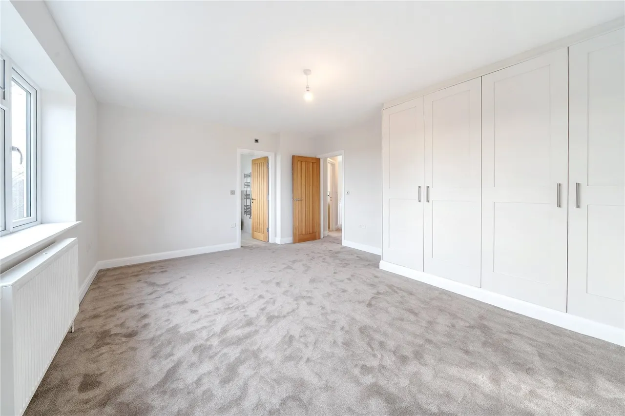 Lucca Close, Bromley, BR2, photo 5