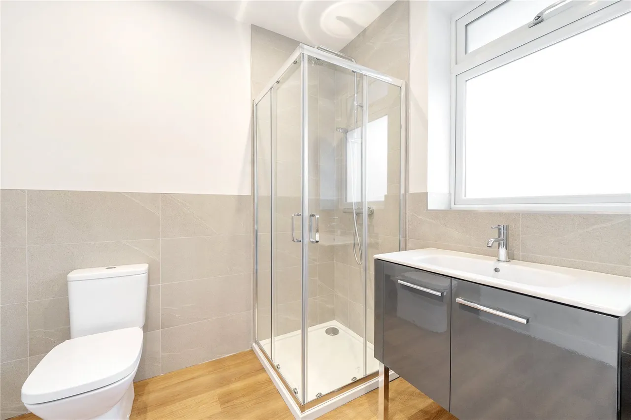Lucca Close, Bromley, BR2, photo 14