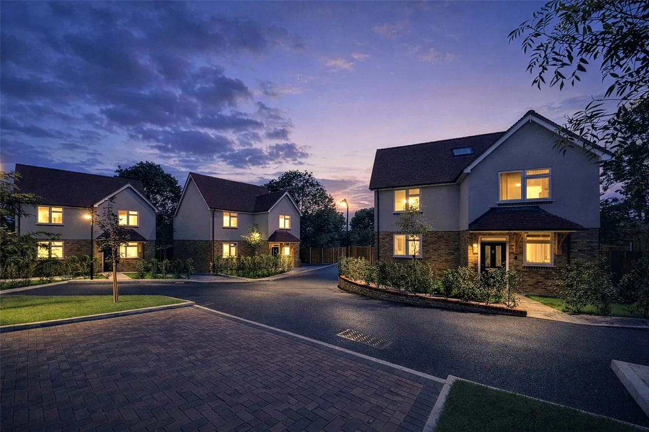 Lucca Close, Bromley, BR2, photo 15