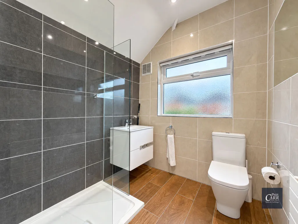 Lindrosa Road, Streetly, B74, photo 29
