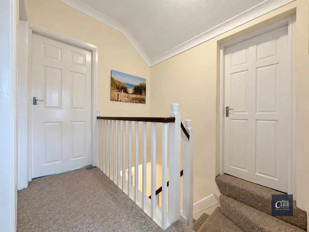 Lindrosa Road, Streetly, B74, photo 16