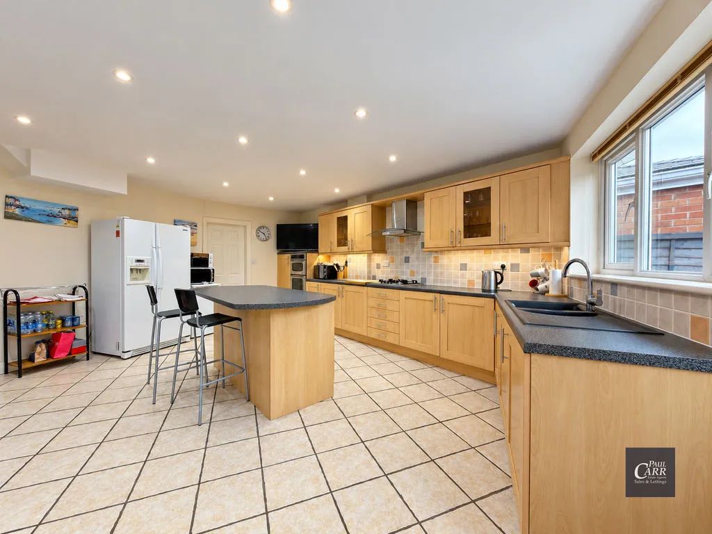 Lindrosa Road, Streetly, B74, photo 6
