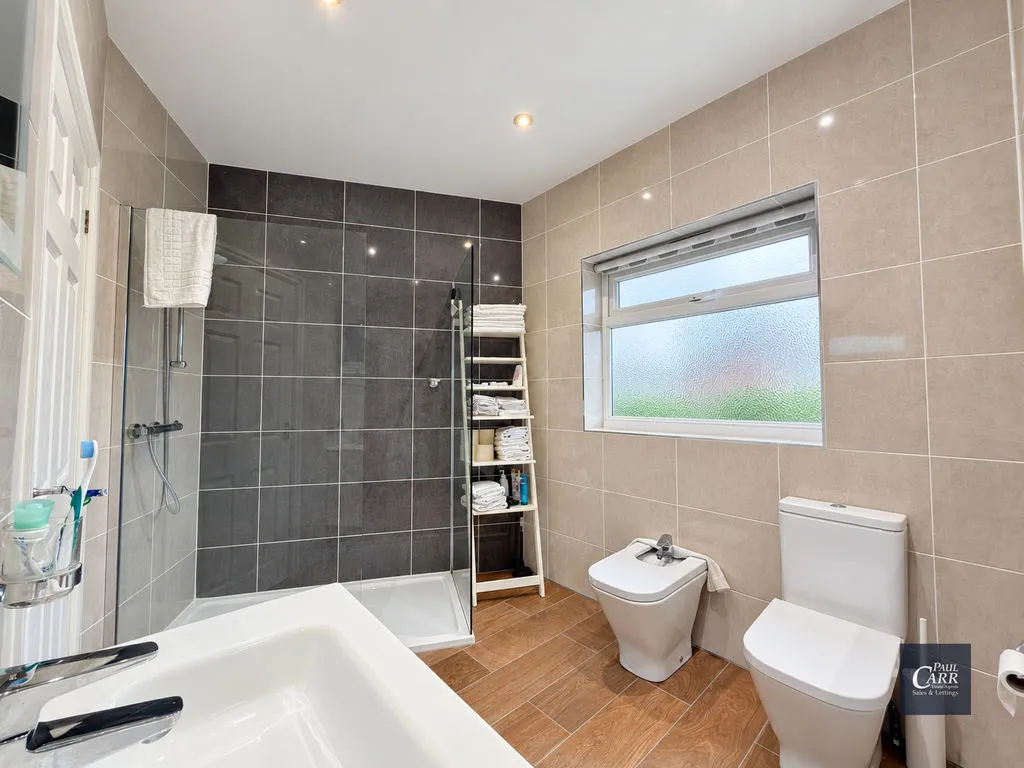 Lindrosa Road, Streetly, B74, photo 21