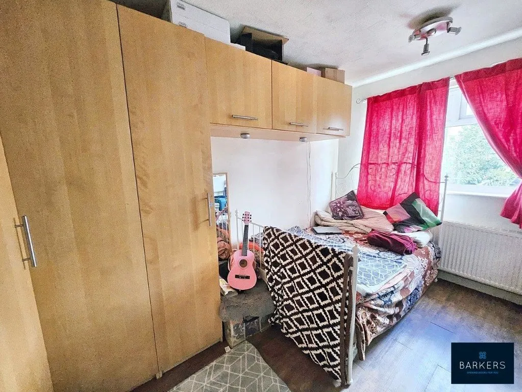 Hillhead Drive Birstall, Batley WF17 0PA, photo 8