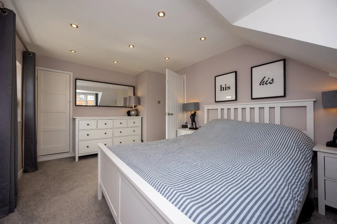 Bushy Hill Drive, Guildford, GU1, photo 5