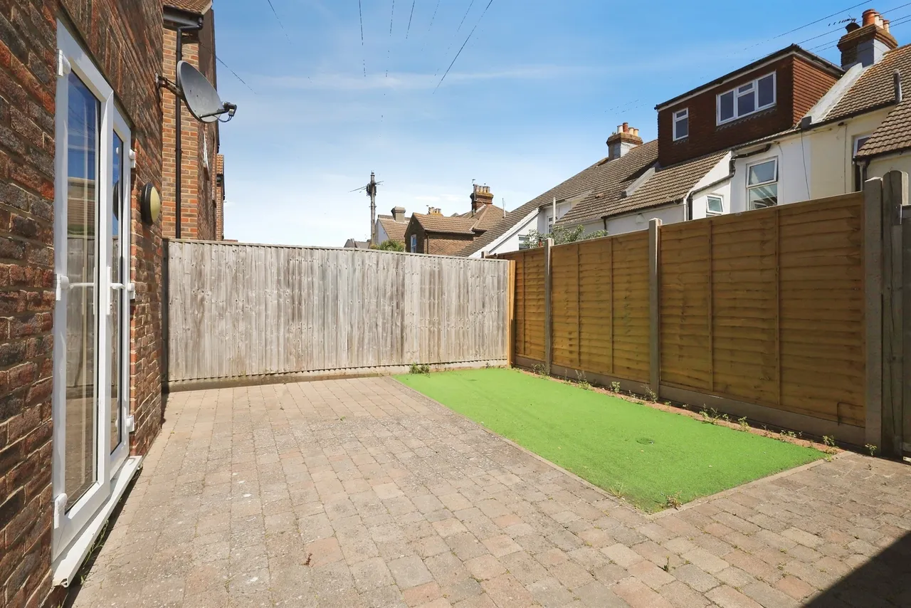 Fairlight Road, Eastbourne, BN22, photo 10