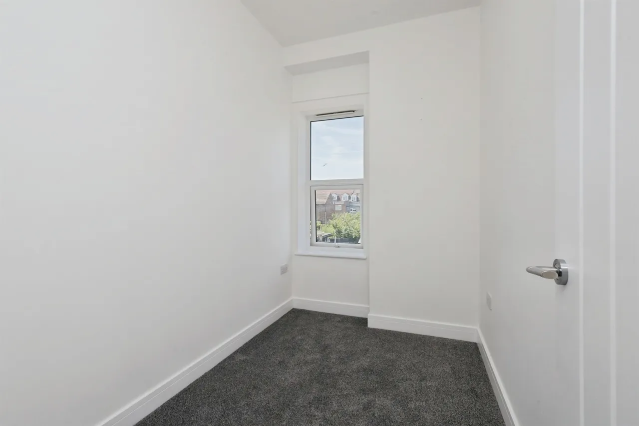 Fairlight Road, Eastbourne, BN22, photo 9