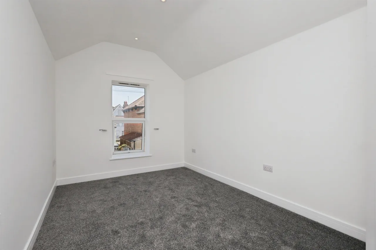 Fairlight Road, Eastbourne, BN22, photo 6