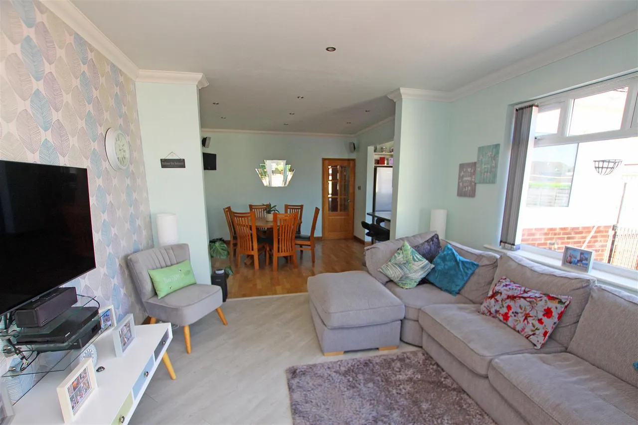 Glamis Avenue, Bournemouth, photo 4