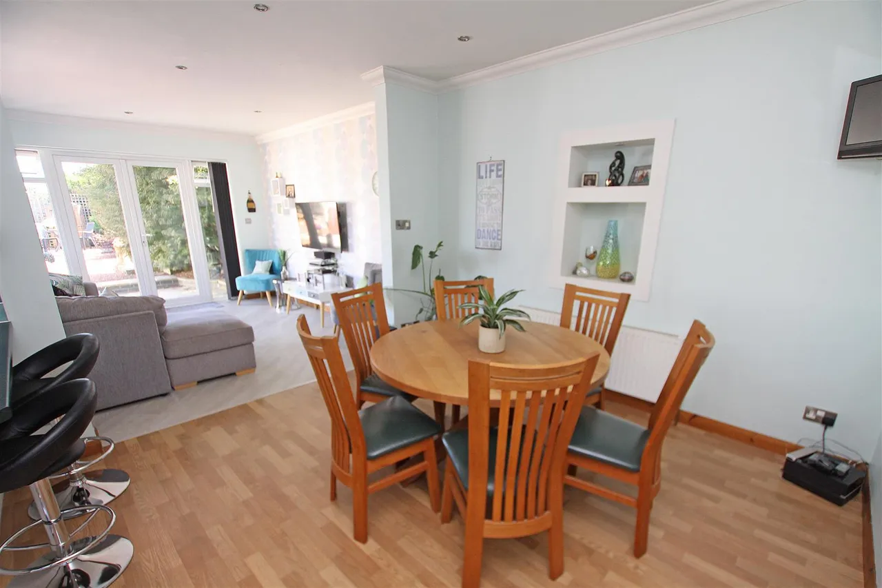 Glamis Avenue, Bournemouth, photo 5