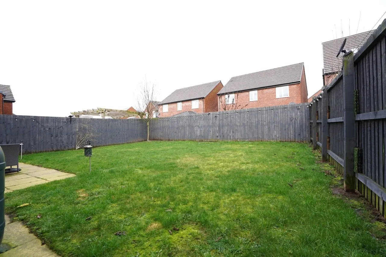 Stonechat Drive, Maghull, L31, photo 27