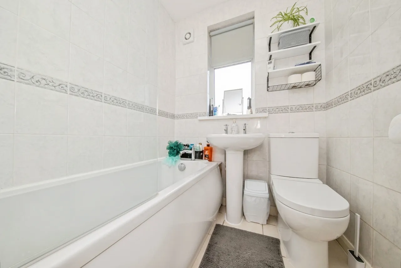 Cromer Road, IPSWICH, Suffolk, IP1, photo 13