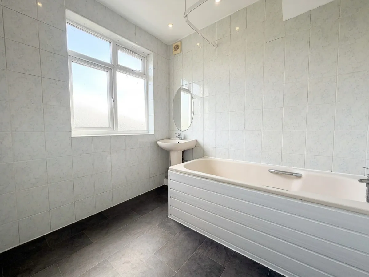 Kenton Lane, Harrow, HA3, photo 17
