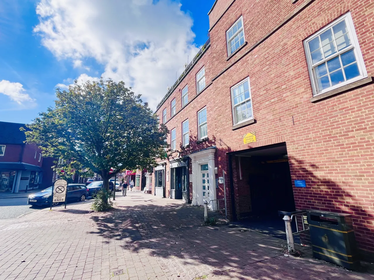 2 bed flat to rent, Dominium Court, Lichfield, WS13