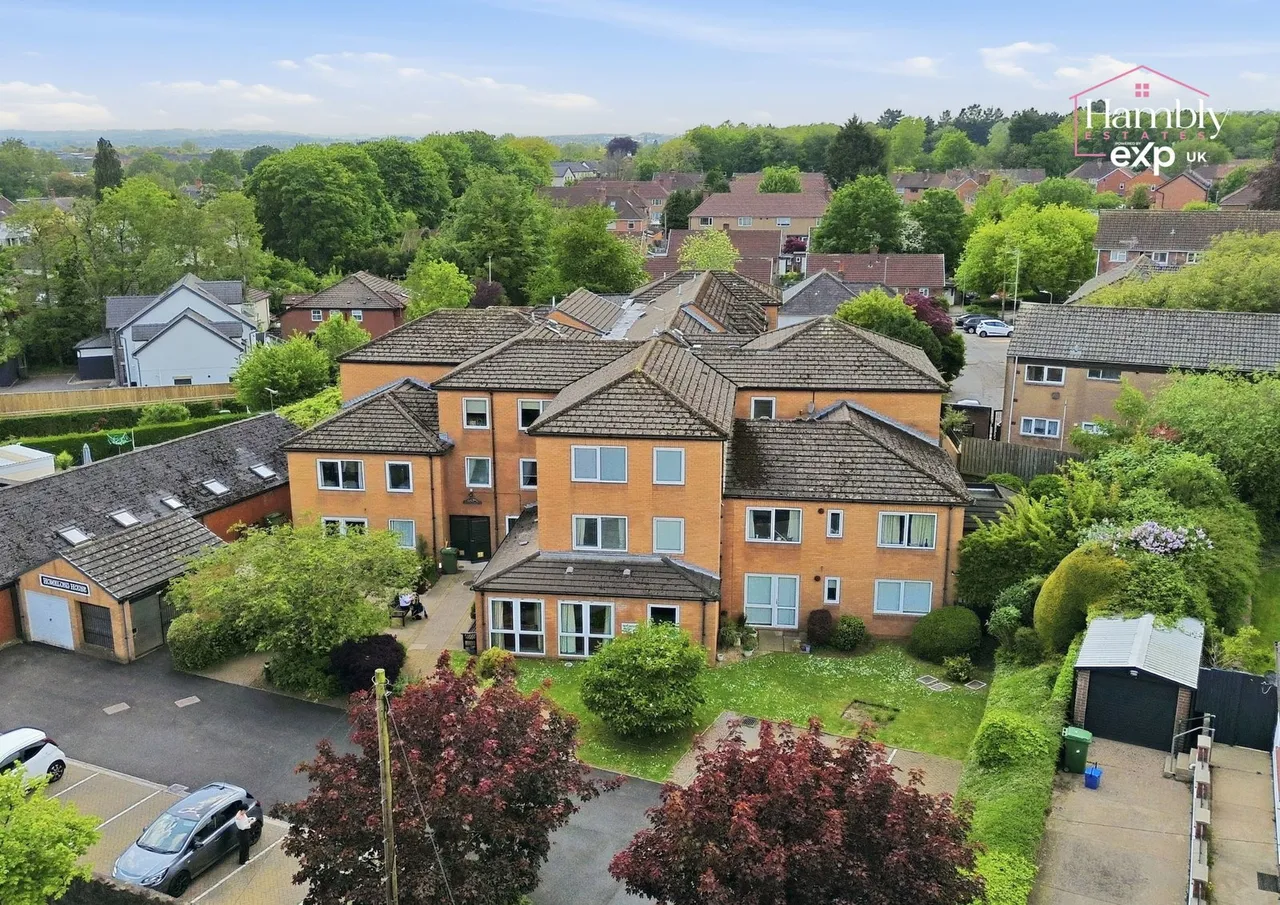 2 bed flat for sale, Heol Hir, Llanishen, CF14
