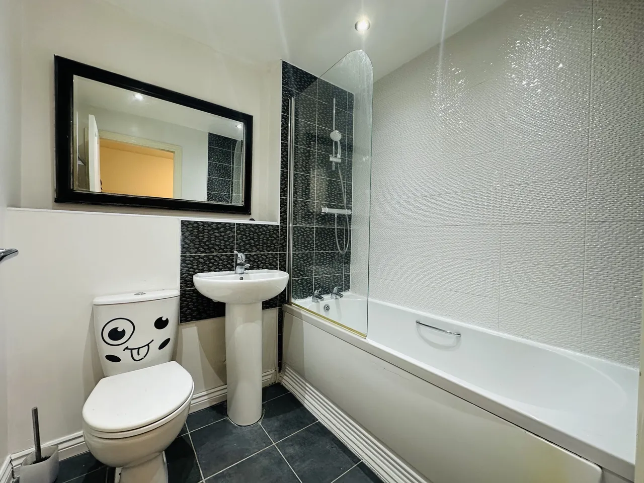 Coomer Court, Newcastle, ST5, photo 14