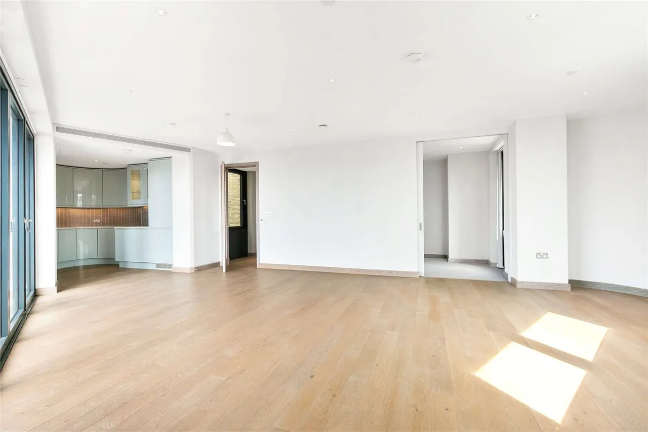 Dray House, London, SW18, photo 2