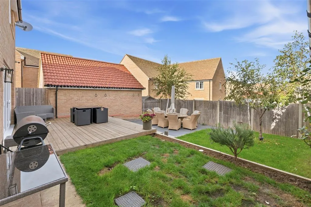 Sissons Close, Barnack, PE9, photo 23