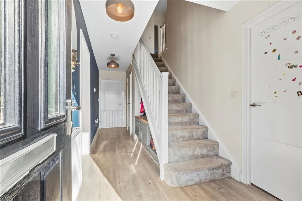 Sissons Close, Barnack, PE9, photo 19