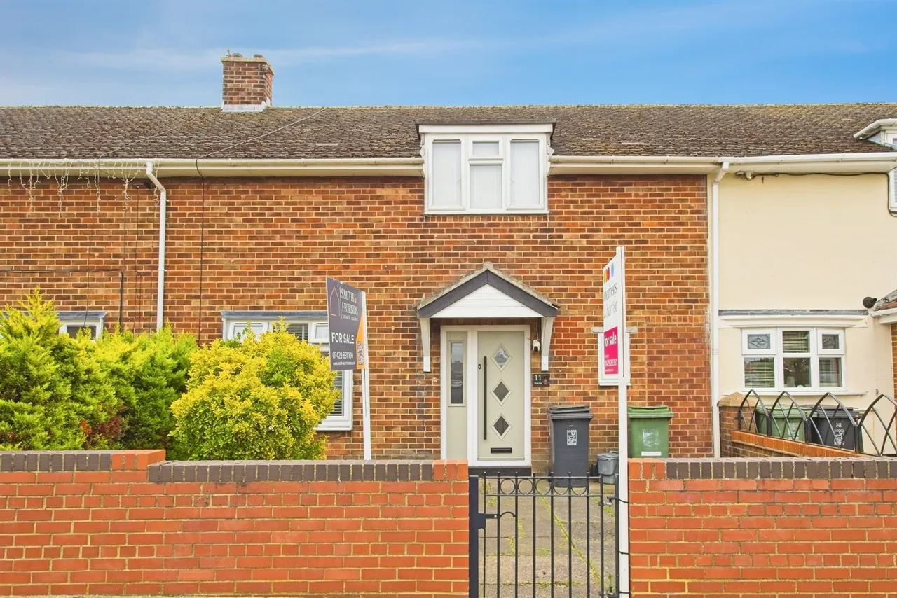 2 bed house for sale — Macrae Road, Hartlepool
