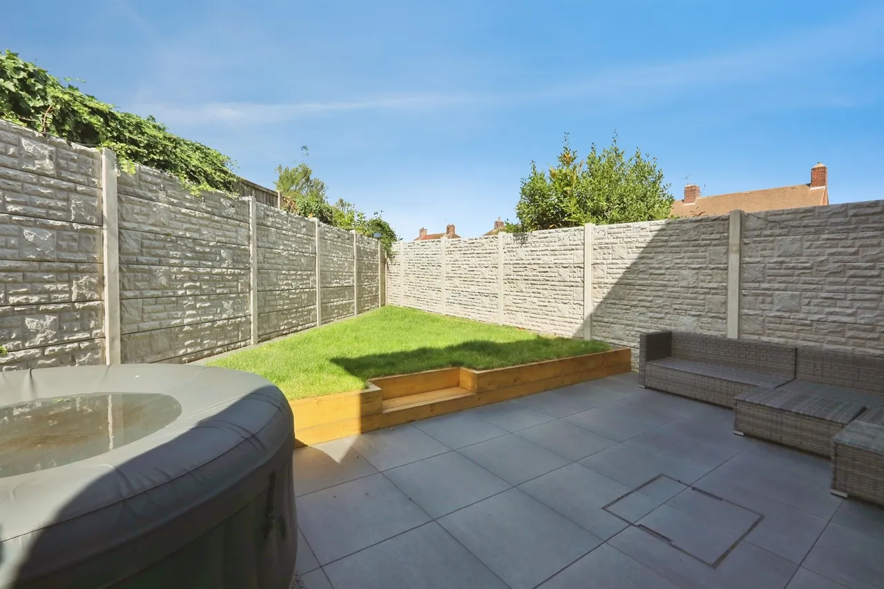 Edinburgh Road, Worksop, photo 11