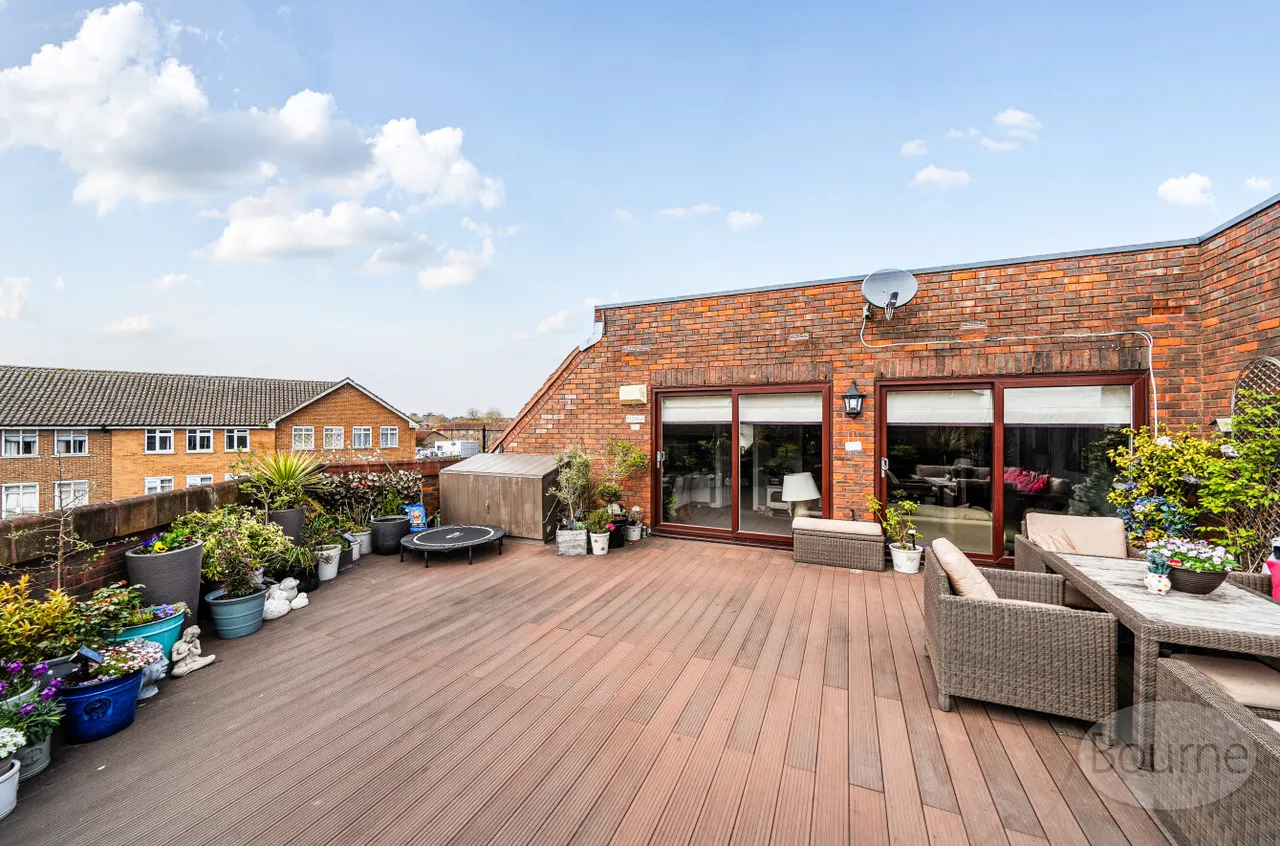 Freelands Road, Cobham, KT11, photo 8