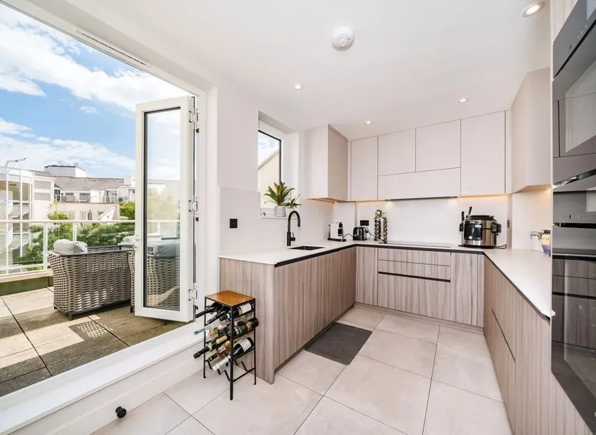 Carlyle Court, Chelsea, SW10, photo 2