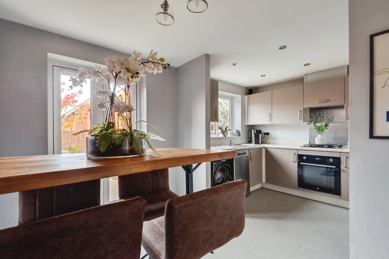 Maricopa Close, Castlefields, WA7, photo 5