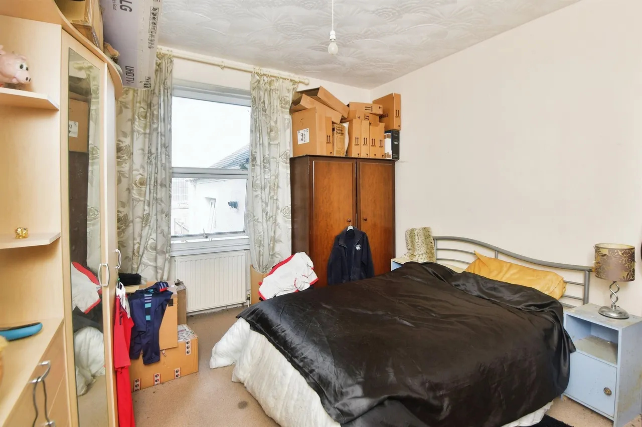 Clarence Place, Morice Town, PL2, photo 15