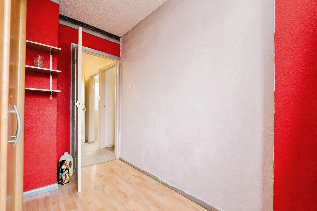 Westlyn Close, Rainham, Essex, RM13, photo 19